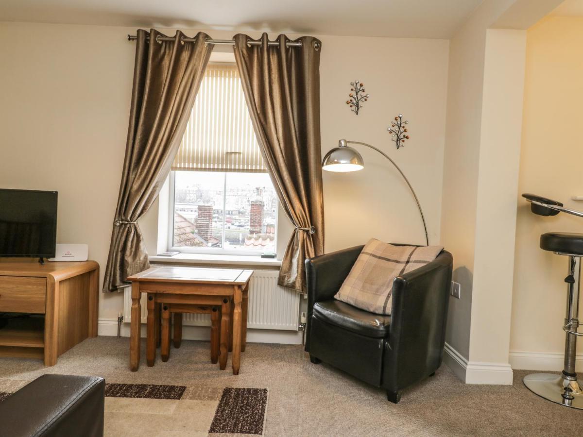 Holiday home Cairns Whitby